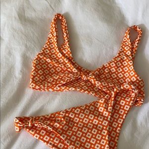 Blackbough Knot Swimsuit Set